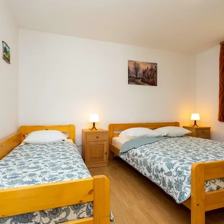 Krcine Apartment *