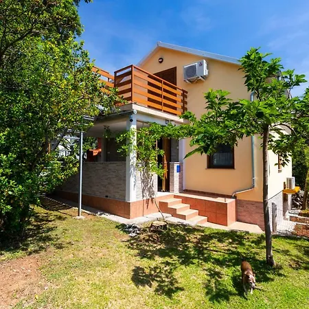 Apartment Krcine *