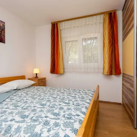Apartment Krcine *